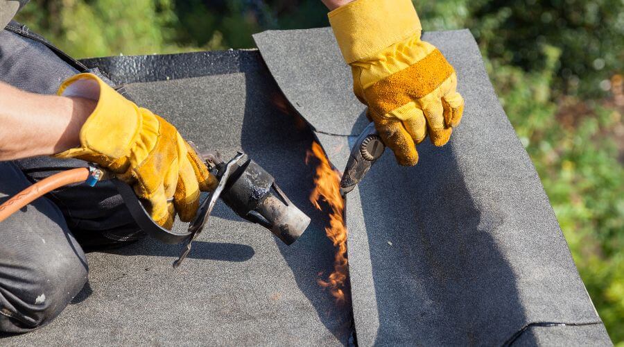 Professional metal roof installation in Litchfield, IL